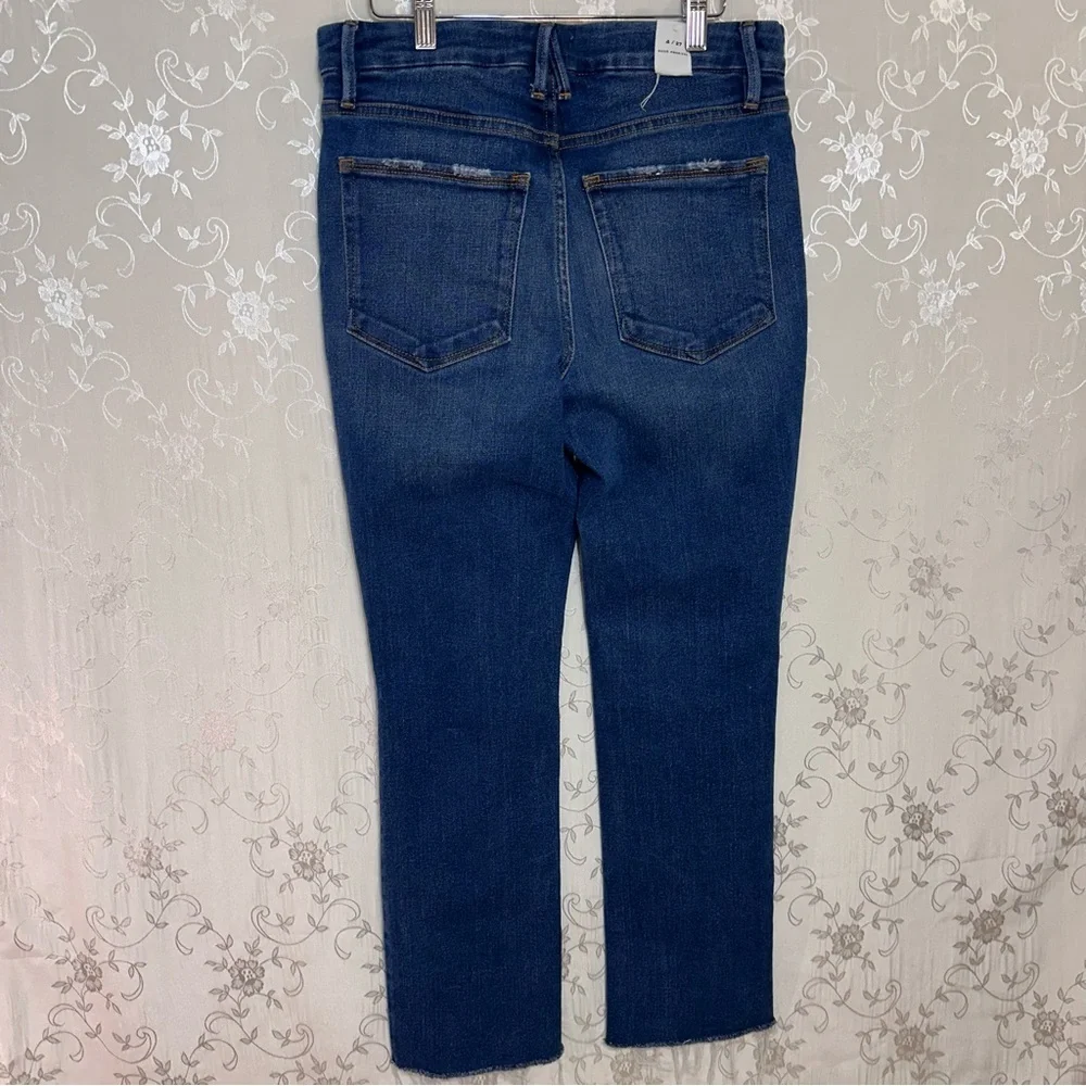 Good American Raw Hem Straight Leg Blue Jeans Size 4/27 NWT - Picture 7 of 9